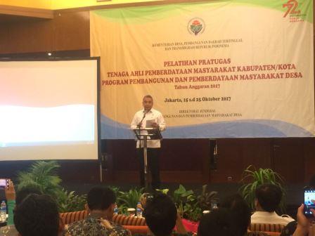 CesnaLeni's tweet photo. Pak Mendes membuka acara Pelatihan TAPM, Semoga desa lbih baik
#PendampingDesa
@EkoSandjodo
@taufikmadjid71
@tppindonesia
@KemenDesa https://t.co/RWx7UybnJ1