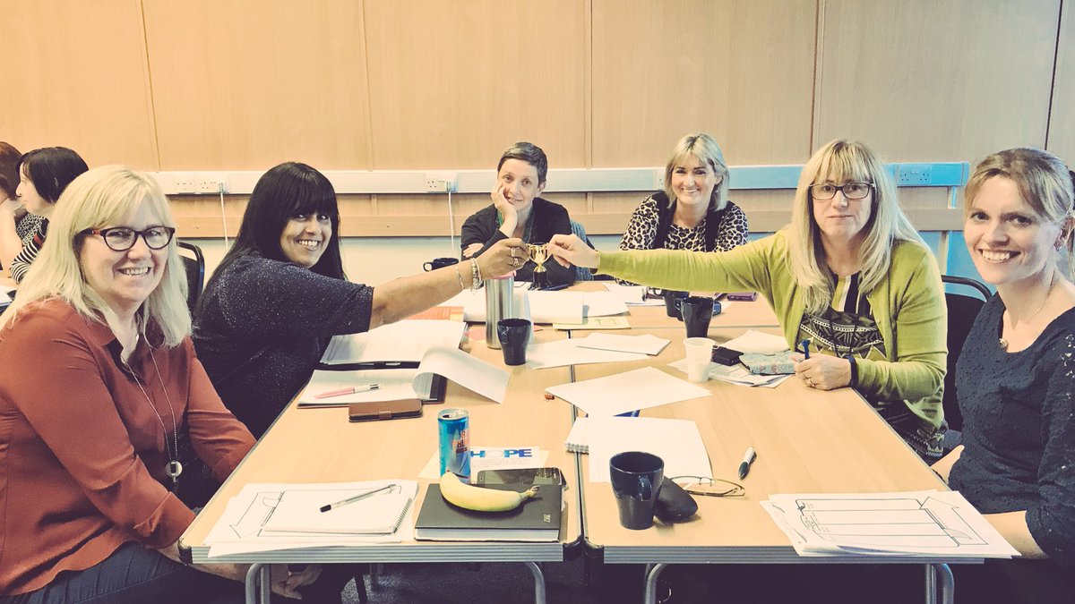 jon_ralphs's tweet photo. Winning team collects their π #supportplanning with @NorthLincsCNews staff @HSAUK https://t.co/IpgvU5nlIb