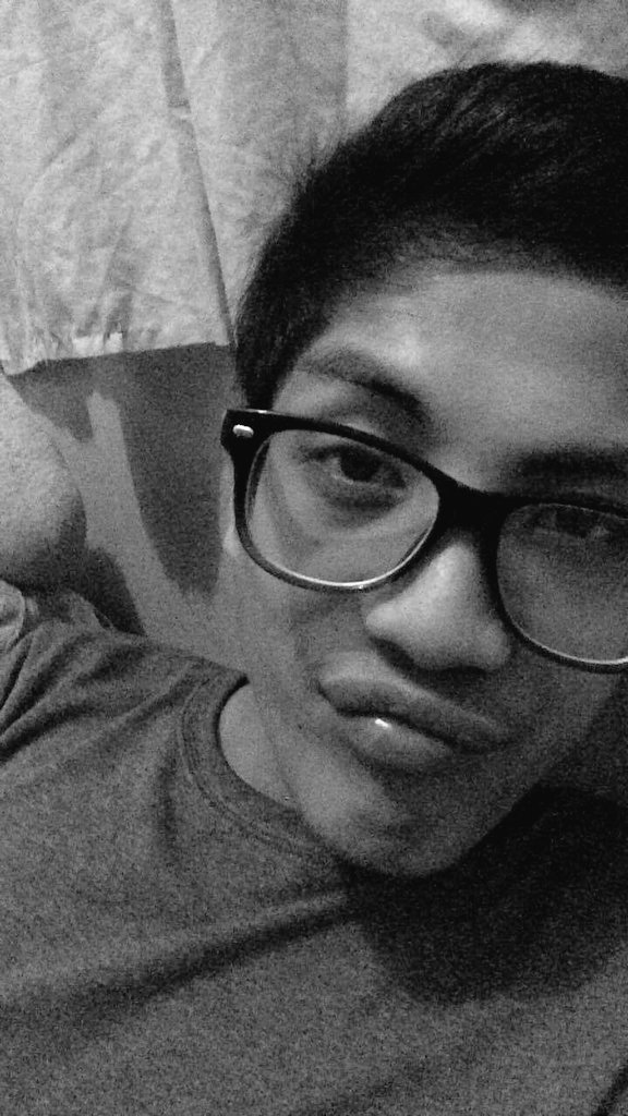 geiica's tweet photo. Tulog na bebeboy hindi yung pa ganyan ganyan ka pa saken πππ
#wamiwami #beybeh https://t.co/v6IClbD0ES