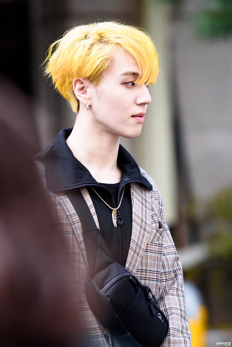 ANDANTE_GOT7's tweet photo. #Yugyeom . #유겸 💜 #GOT7 . #갓세븐 . #7for7 . #YouAre
@GOT7Official https://t.co/c8YaAbYuWz