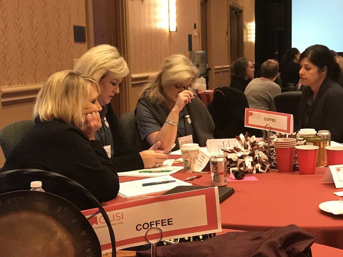 CMSGrinds's tweet photo. CMS Leaders #ActingWithASenseOfUrgency for the growth of @coffee_schools students #BCLS53 https://t.co/o6WavRnIsI
