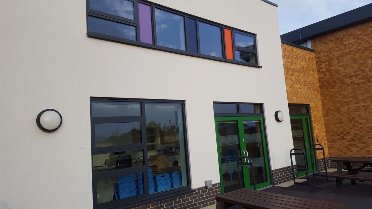 SealtiteGroup's tweet photo. Today's Visit to Abbey Court School - Using @SapaBldgSystem dual frame 75, elegance 52 curtain wall and @tormax_uk_ltd "door in a box". https://t.co/ZT6zczsRlu