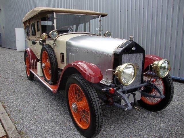 ClassicMotorSal's tweet photo. 1921 #Wolseley #Model20 #C8 #ClassicMotorsForSale #TuesdayMotivation #TuesdayMotivation Read more: https://t.co/HqPoa1UAmK https://t.co/IcYQ7u00k8