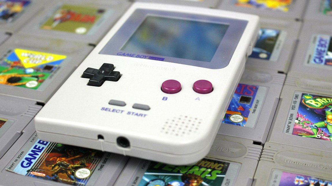 Unboxholics's tweet photo. Το θρυλικό #GameBoy θα επιστρέψει σε mini έκδοση; https://t.co/GPSFXzQ36x #GameBoyMini https://t.co/lP00pU4Owg