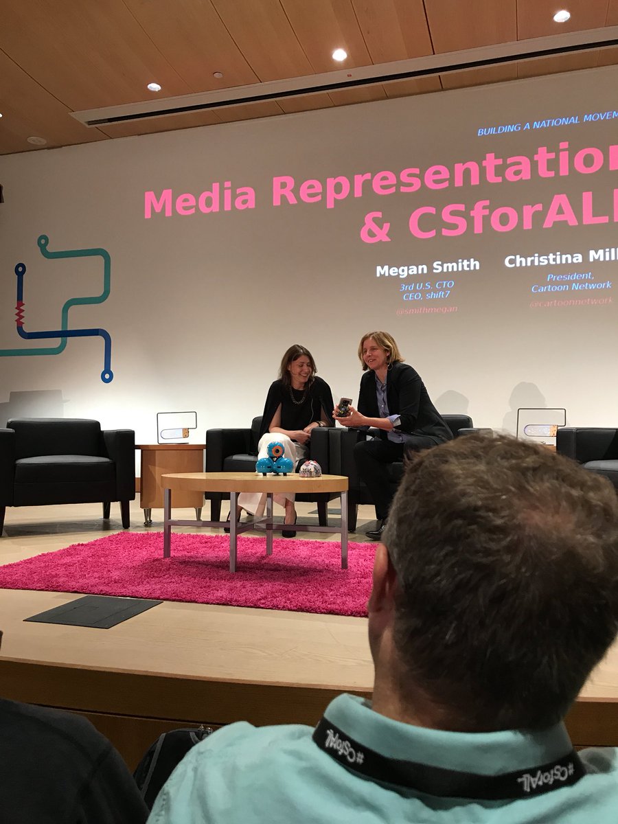 CSforAllTchrs's tweet photo. .@smithmegan, former US CTO: “I always keep a Raspberry Pi handy.” Yesssssss #csforall https://t.co/yqKdxCenj1