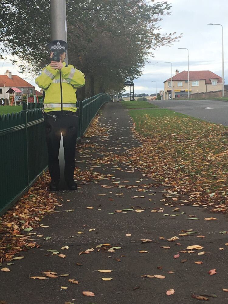 PSOSLevenmouth's tweet photo. Oor Greg, Graeme and Bob carrying out speed checks on Chemiss Road, Methil #Gaid #RoadSafety #OperationParamount https://t.co/SGeNpaCVYu