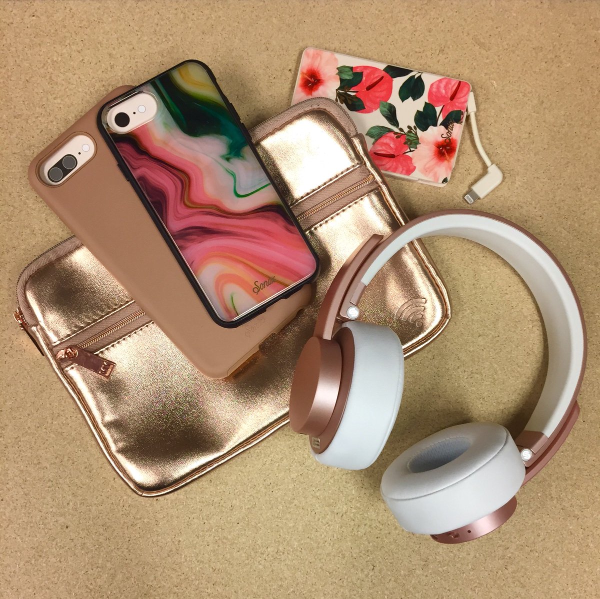 Jazz it up &amp; have a funky day ✨🎧✨ #NordstromOTT #mobileaccessories