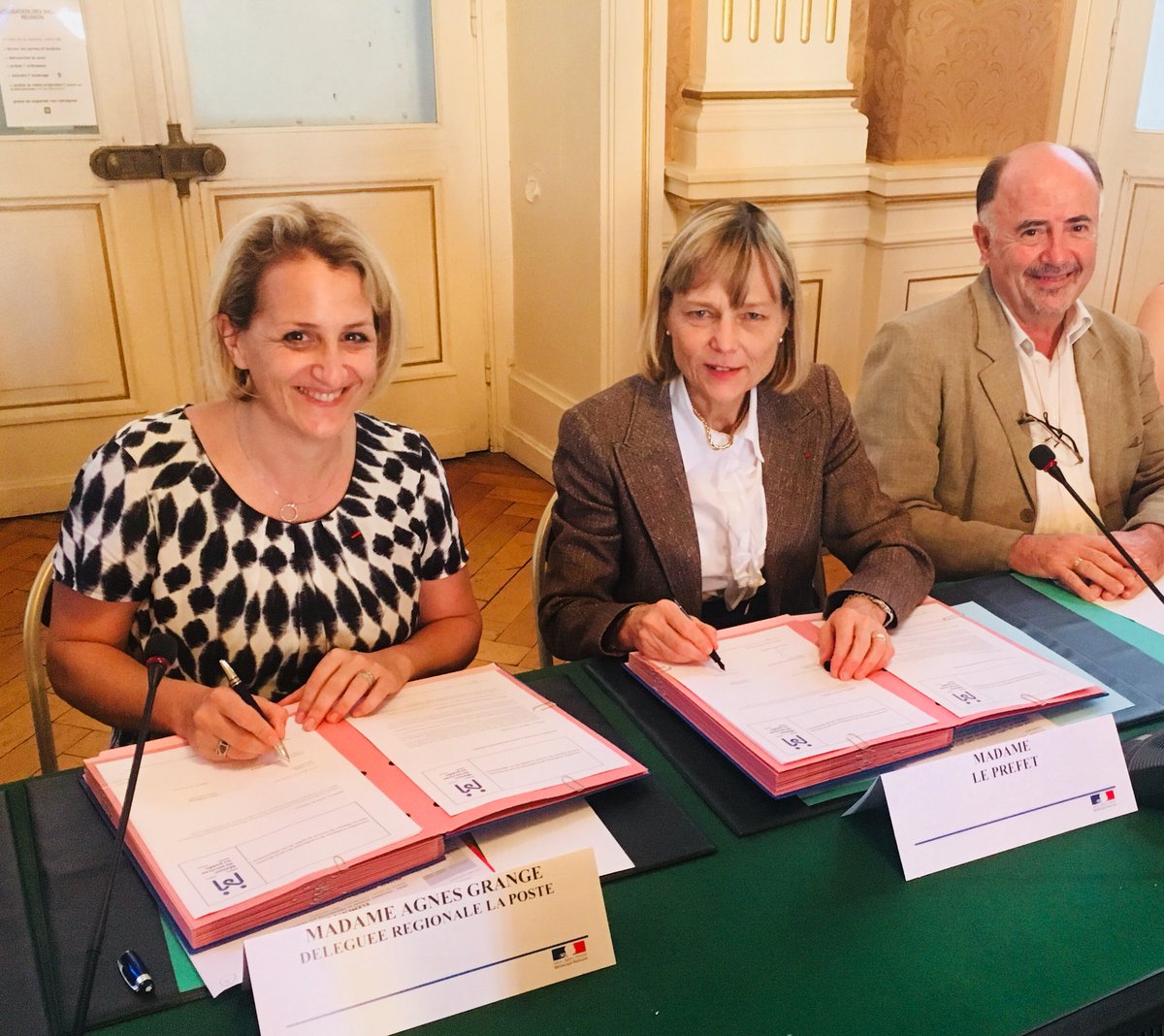 La Poste Groupe NA tweet media