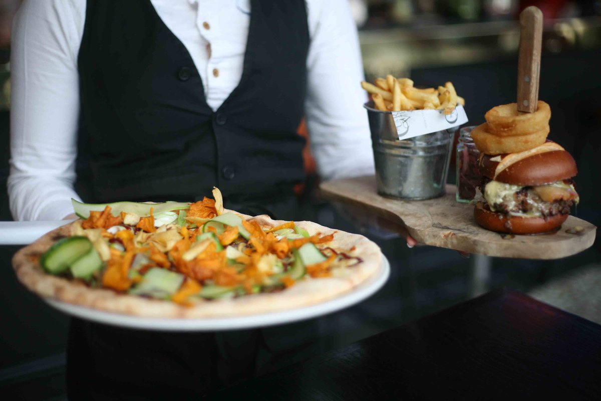 Montysbarsocial's tweet photo. Looking for an after work treat? Join us for a pizza or 2! Buy one get one free all day 😍🍕 #WelovePizza https://t.co/x842Bdtakh