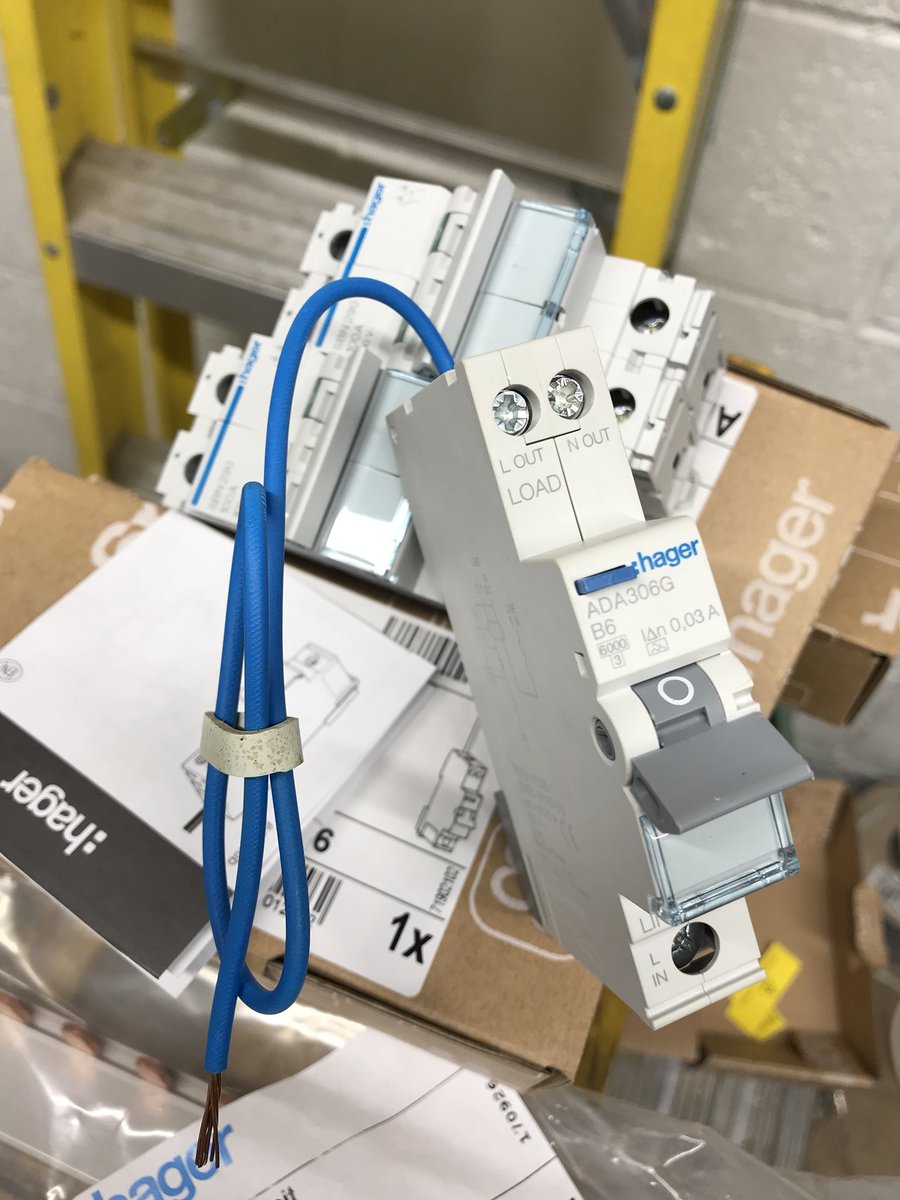 SCi Electrical tweet media