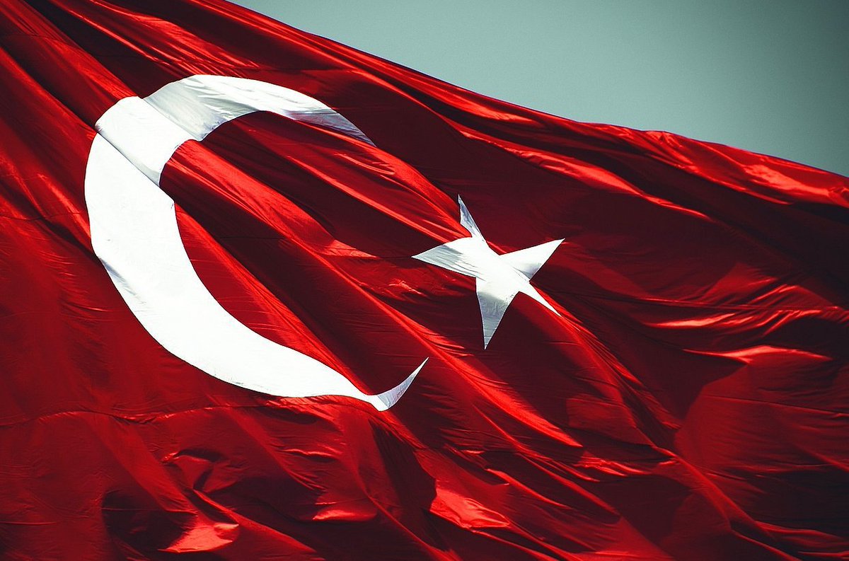 BKocamaz33's tweet photo. #Mersin'imizde gerçekleşen hain terör saldırısında yaralanan polislerimize acil şifalar diliyor, terörün her türlüsünü lanetliyorum. https://t.co/7IcyR2cHqw
