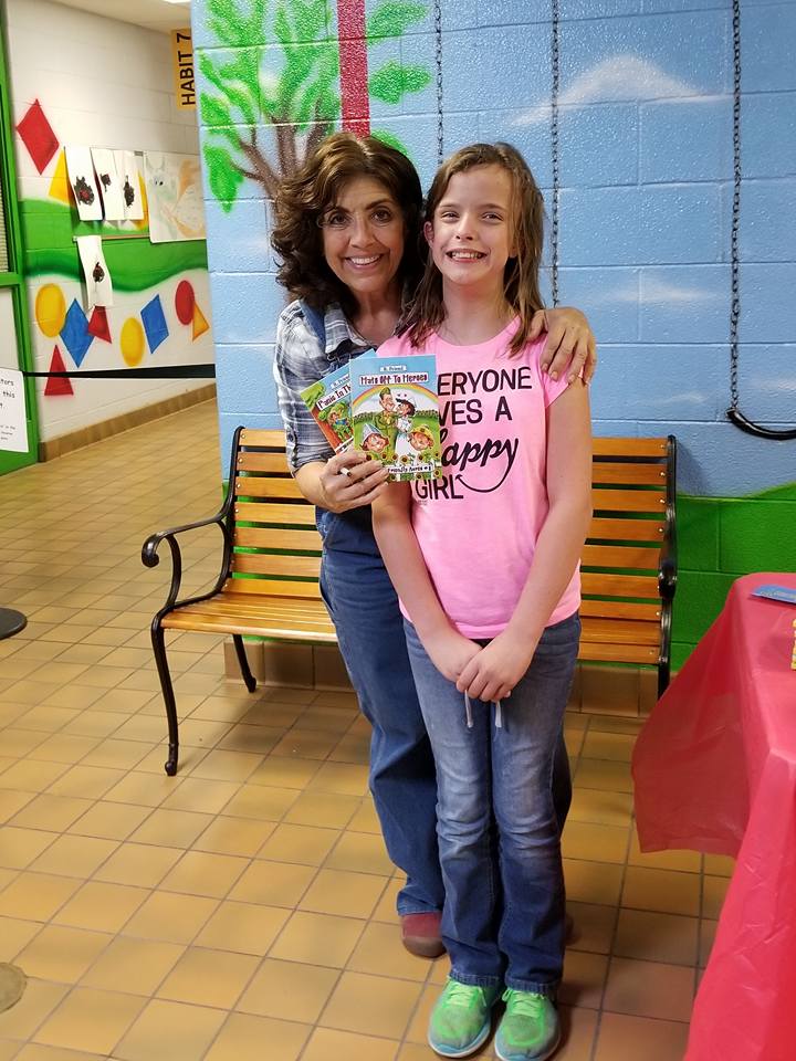 CalvaryElem's tweet photo. Students and family members enjoyed making memorable moments with Author Ronda Friend last night.
#MCPSDreamBig https://t.co/JvhU2rInQB