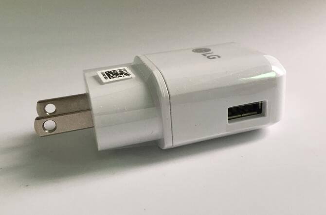 fundipepe's tweet photo. ORIGINAL LG PHONE CHARGERS #FomNiUhuRuto #NASADemosWeek4 Call/Text/WhatsApp - 0700798888 - ALL PHONE ACCESSORIES AVAILABLE https://t.co/xoB3P1CNg1