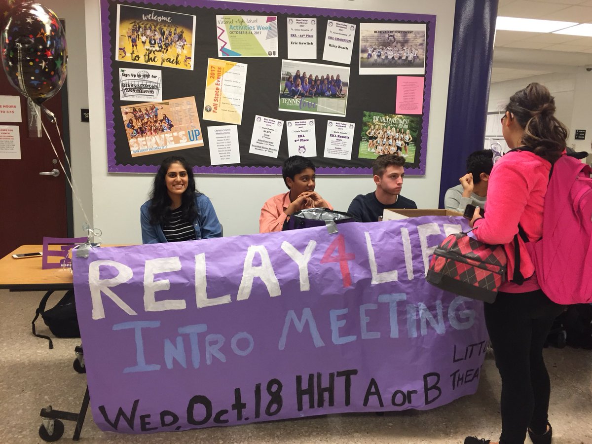 BVNWRelay's tweet photo. Our intro meeting is TOMORROW during HHT A or B in the Little Theater! Come see how you can help #endcancer (and eat cupcakes!) #relay4life https://t.co/NdaE9OqQsw