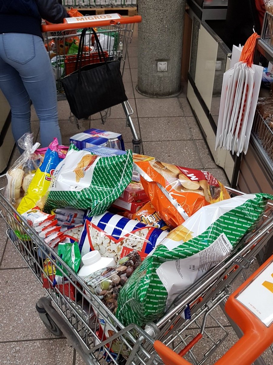 BenjaminAvduli's tweet photo. Einkaufen fürs Personal auf Kosten von Gemeinde #scap2 https://t.co/5Tl0OGDZyn