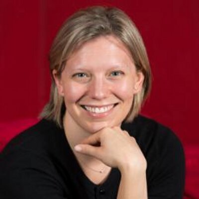 GrowthHackers's tweet photo. In 1 hour: AMA with @amy_e_ellis, Head of #Marketing &amp; Partnerships at @fullstory: https://t.co/AY1zvTkusX <- Get your Qs in here! #startups https://t.co/6NAjIqrQeb