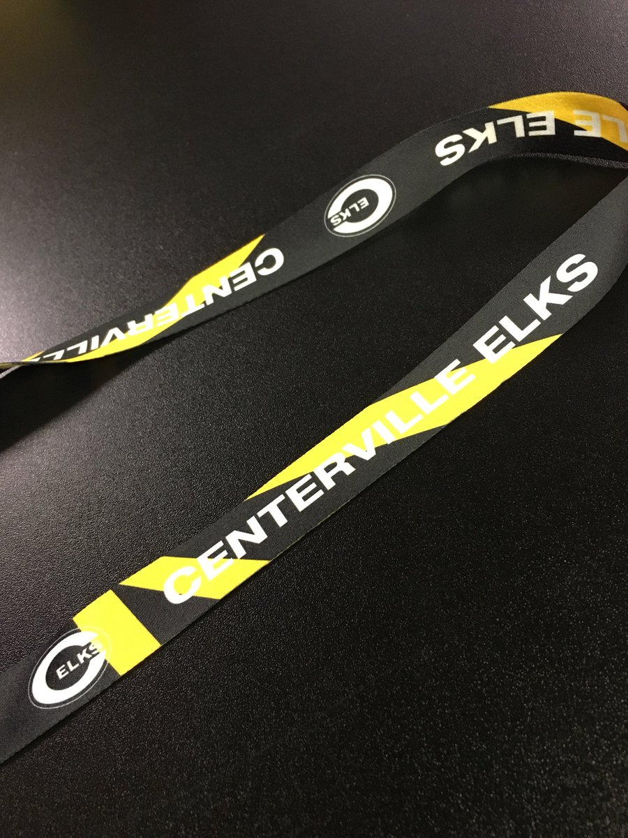 CentervilleDECA's tweet photo. Lanyards are HERE!! $4 #holeinthewall #twostyles #keyringorclasp @TheHerdCHS https://t.co/lEDw1eJjaB