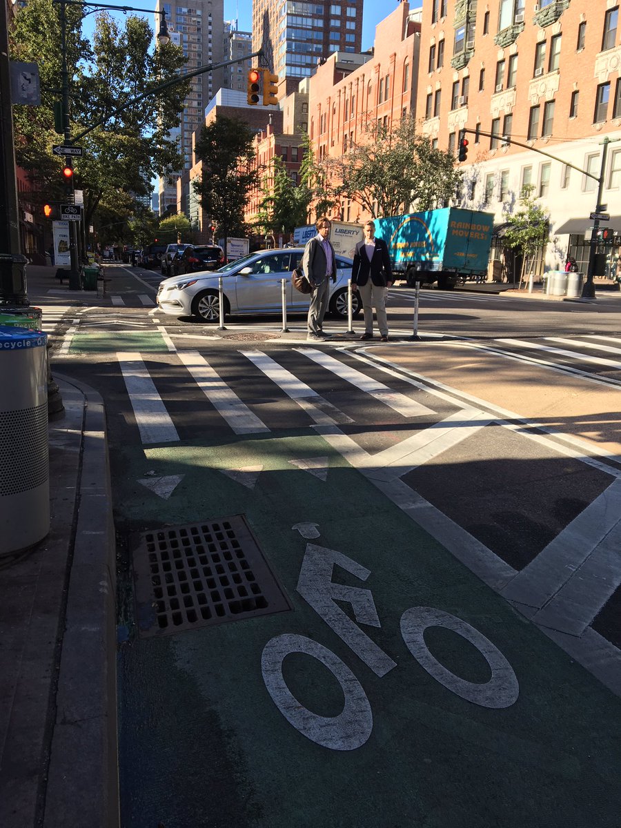 LAShepard221's tweet image. Anyway @NYC_DOT, I enjoyed discussing the new #protectedintersection @ Columbus &amp;amp; 70th St. It's so much better than #mixingzones!!! #bikenyc