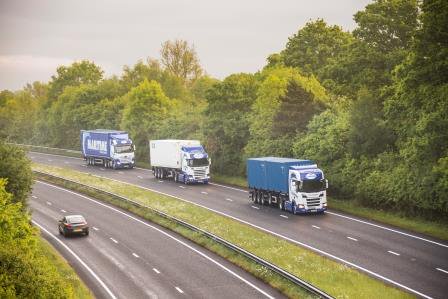 Maritime_UK's tweet photo. We're out in force on the roads today! #MaritimeTrucks #Delivery #Merc #Scania #NextgenerationScania #Container #Distribution #Southampton https://t.co/nSMaWlXoGJ