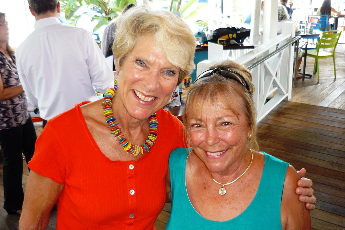 heightscntr's tweet photo. #meet our #celebrity #rappellers Dede &amp; Joanne @overtheedge @shellpointrc #watch them #Saturday @WestinCapeCoral https://t.co/UDIrdwNsgl https://t.co/W3qFs50sCr