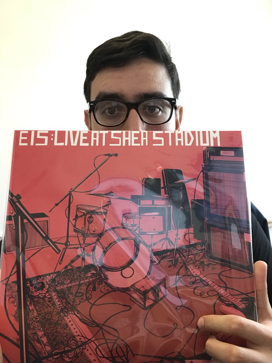 emilioherce's tweet photo. I was lucky enough to be alive at the same time as 20 Meadow St. #ripshea, you are missed. Thanks @EISRecords for capturing some of it https://t.co/tHtYbYbcce