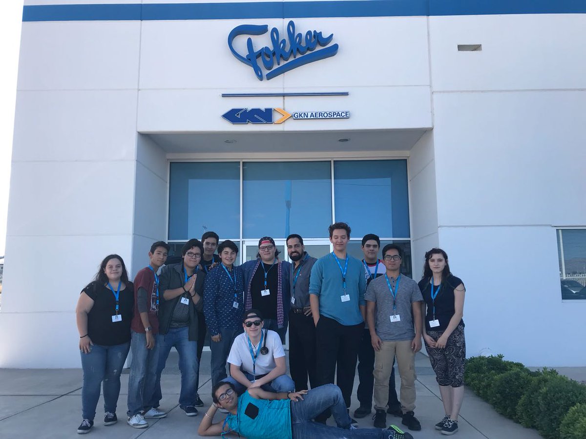 devolt_6407's tweet photo. the team visited @Fokker to see if they want to be part of our team! #devoltizate #FIRSTINSPIRESME #OMGROBOTS #frc #ftc #frcmxto https://t.co/RV8XXYlQI3