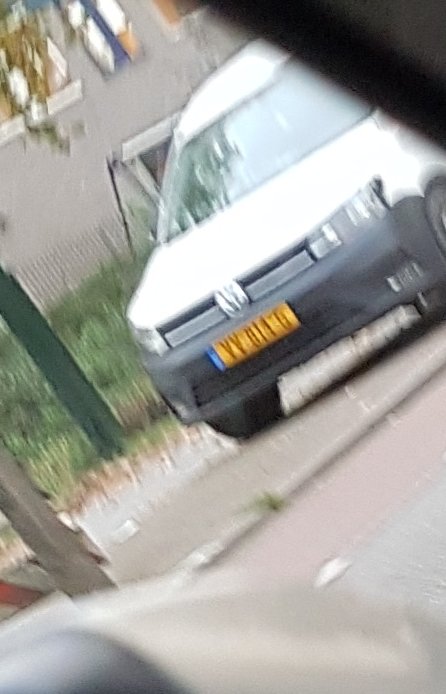 Prorail leert t nooit. Weer op de stoep. Wolfskamerweg. Parkeren bij spoorovergang. Veiligheid!