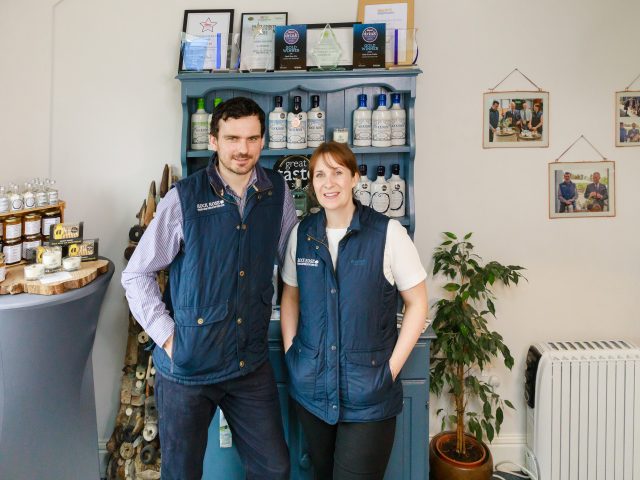The Gin Kin (@theginkin) on Twitter photo Meet the husband-and-wife team behind <a href="/RockRoseGin/">Rock Rose Gin</a> ow.ly/tZVZ30fTYDo #scottishgin #ginlovers Meet the husband-and-wife team behind <a href="/RockRoseGin/">Rock Rose Gin</a> ow.ly/tZVZ30fTYDo #scottishgin #ginlovers