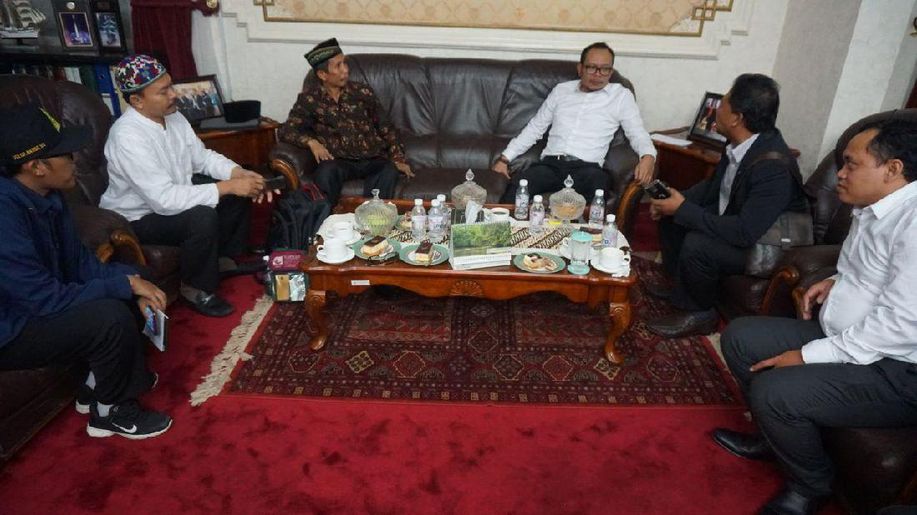 Bukan TKI, WNI Kerja di Luar Negeri Kini Disebut Ekspatriat detik.id/68EuFI via <a href="/detikfinance/">DetikFinance</a>