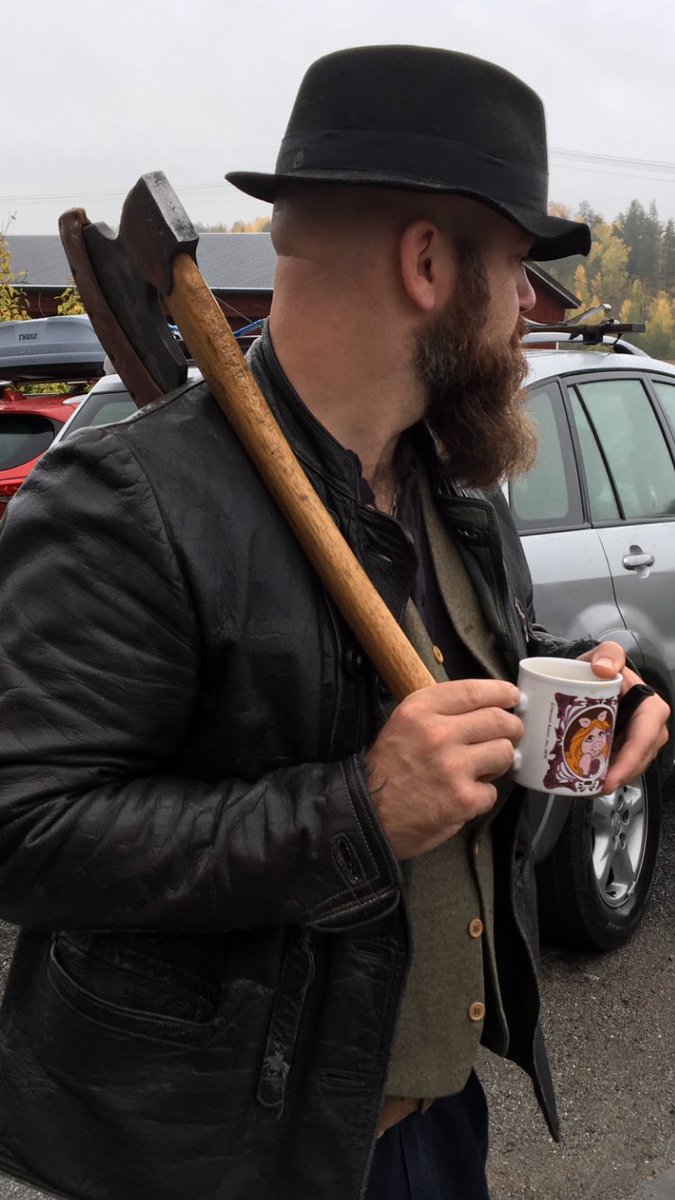 Sometimes people tell us we're too many members in the band. Time to take action...