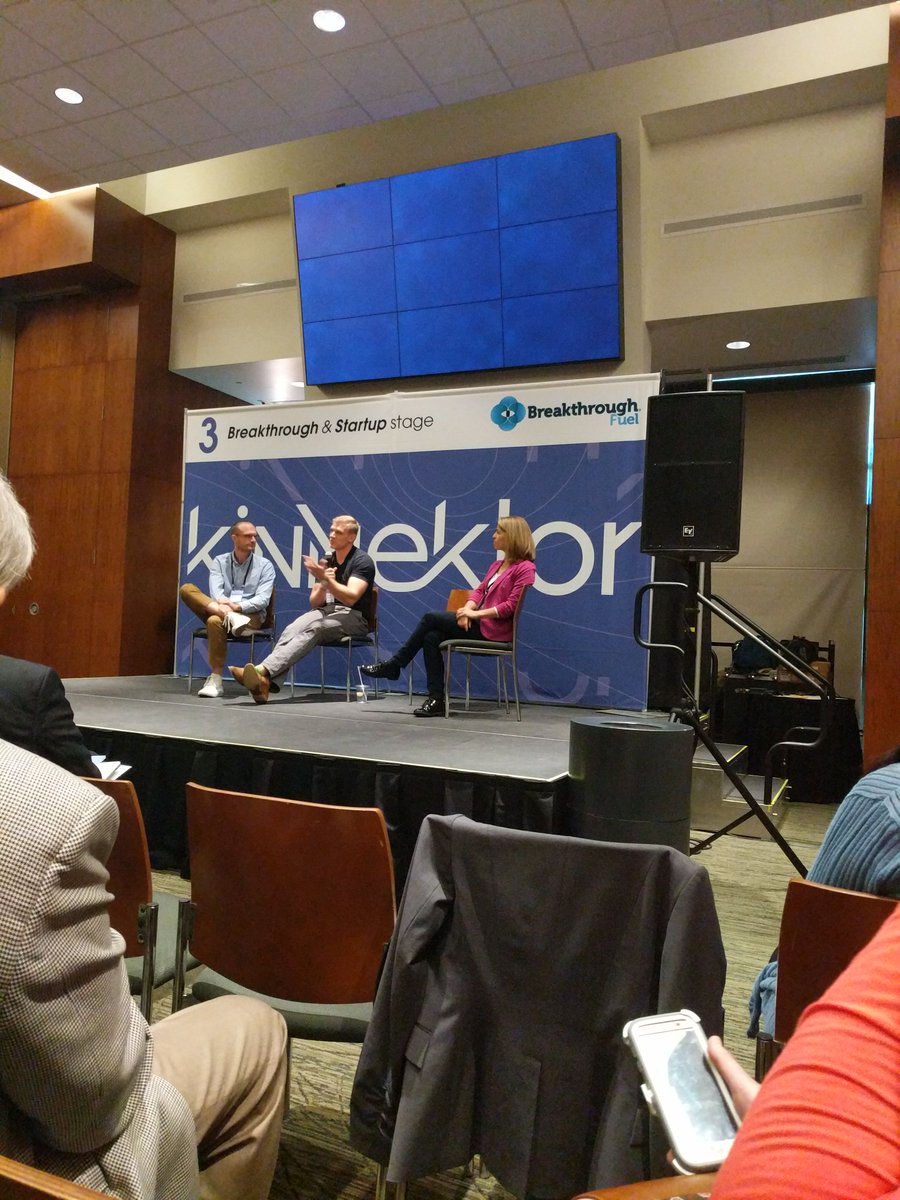 freebly's tweet photo. Matt and Scott Johanek have so much experience to share growing DROPP, thanks! #launchwi https://t.co/bkgqjQJnjC