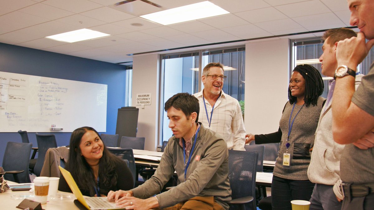 GEHealthCare's tweet photo. This #hackathon found innovative solutions to give patients the best possible care #cliniciansandcode https://t.co/HY35pm2AL1 https://t.co/voaCcZznGE