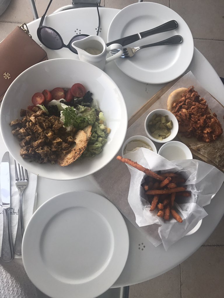 nadiaazahid's tweet photo. @raziiia Oh Raz missed it..didn't know you were going for it.. I had a healthy lunch myself at @CircleCafe https://t.co/qJg19JCkfn