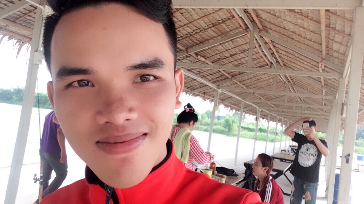 0o7UZ9cdpOOextg's tweet photo. โสดครับ จีบสิ https://t.co/lhCZEA7cBA