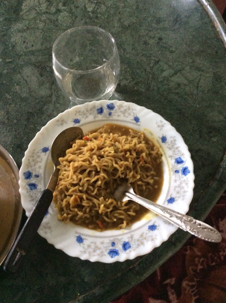 guj_disha's tweet photo. Sometimes it’s good to have a midnight snack right....???@MaggiIndia https://t.co/WovZCyhIDP
