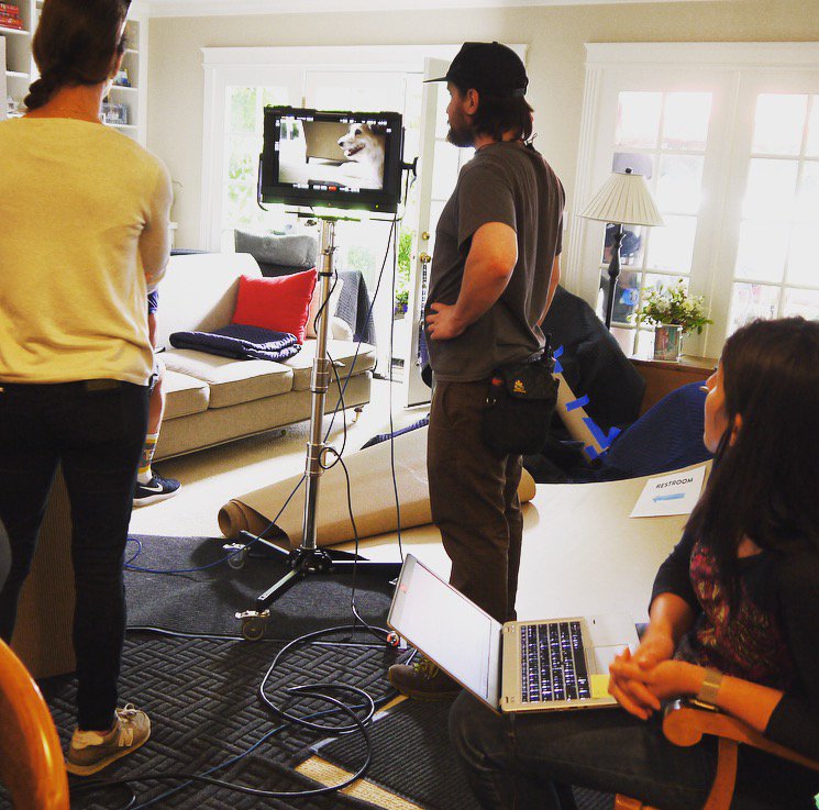 wendyq's tweet photo. Thrilled to partner with @kontentpartners on Trupanion’s TV shoot – here’s fun BTS #trupanion #kontentpartners #quesinberryandassociates https://t.co/PiZ0tkk9hg
