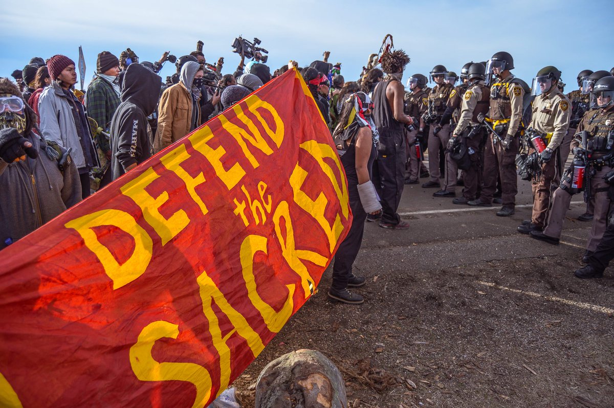 foe_us's tweet image. Projects destroying sacred lands cost millions—banks must #DefundDisasters and fund projects that help, not hurt.

equatorbanksact.org/home