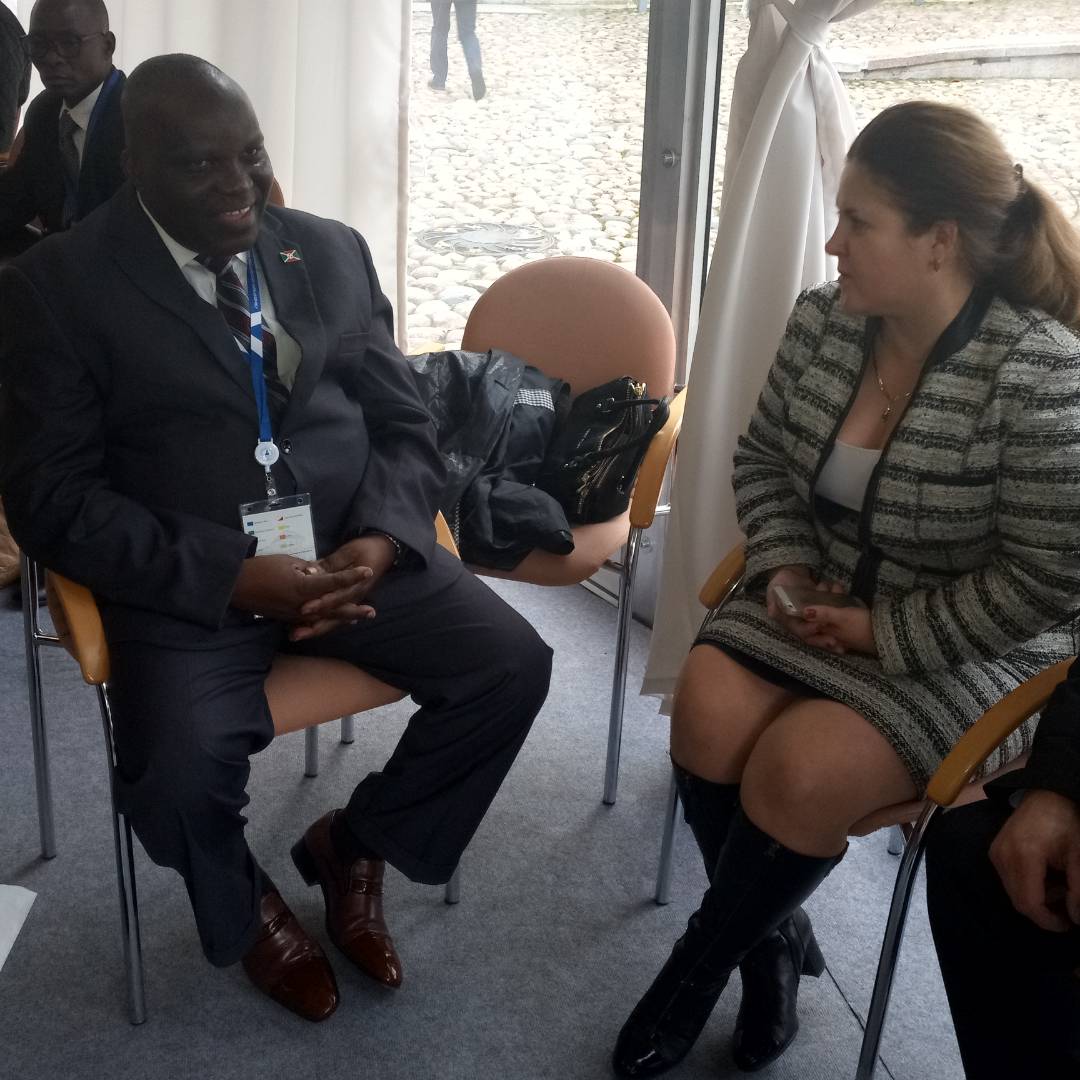 nshingamateka's tweet photo. 3 #UIP137 cette université basée à St Petersburg compte aujourd'hui un nombre non moins important des étudiants #Burundi -ais @P_Nyabenda https://t.co/ri5Q6uKyTP