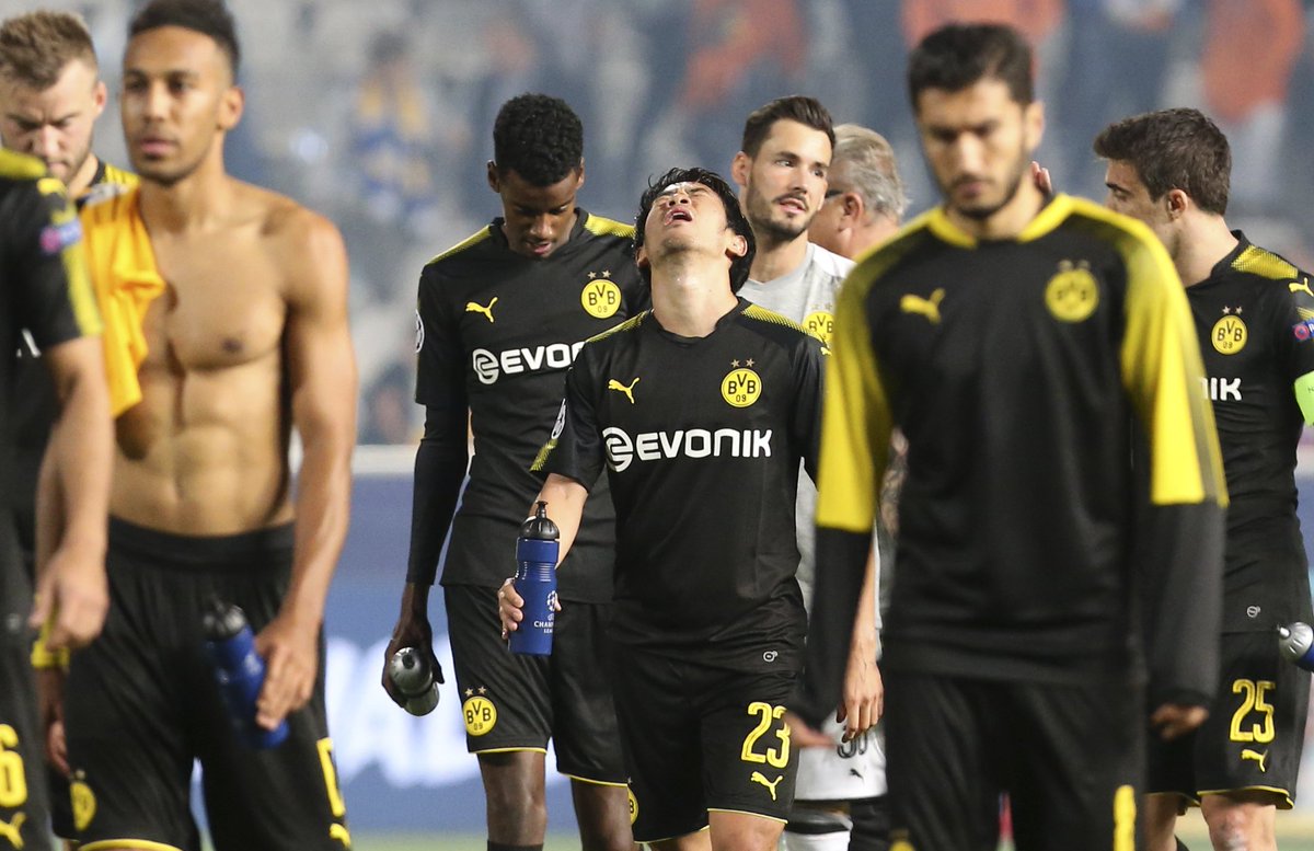 RNBVB's tweet photo. Knifflige Situation: #BVB muss den Trend stoppen. Kommentar unseres Reporters @DirkKrampe: https://t.co/8vqfB6ahIx #APOELBVB (Foto: dpa) https://t.co/00RWrPGp7y