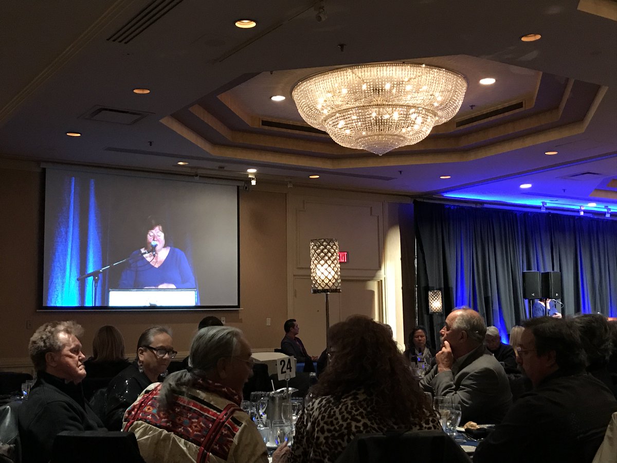 _DAHC_'s tweet photo. @_DAHC_chair Pat Mandy offering greetings and thanks for our #OctoberMoonGala #Indigenous #Health #IndHealthCon https://t.co/CeinJI87Km