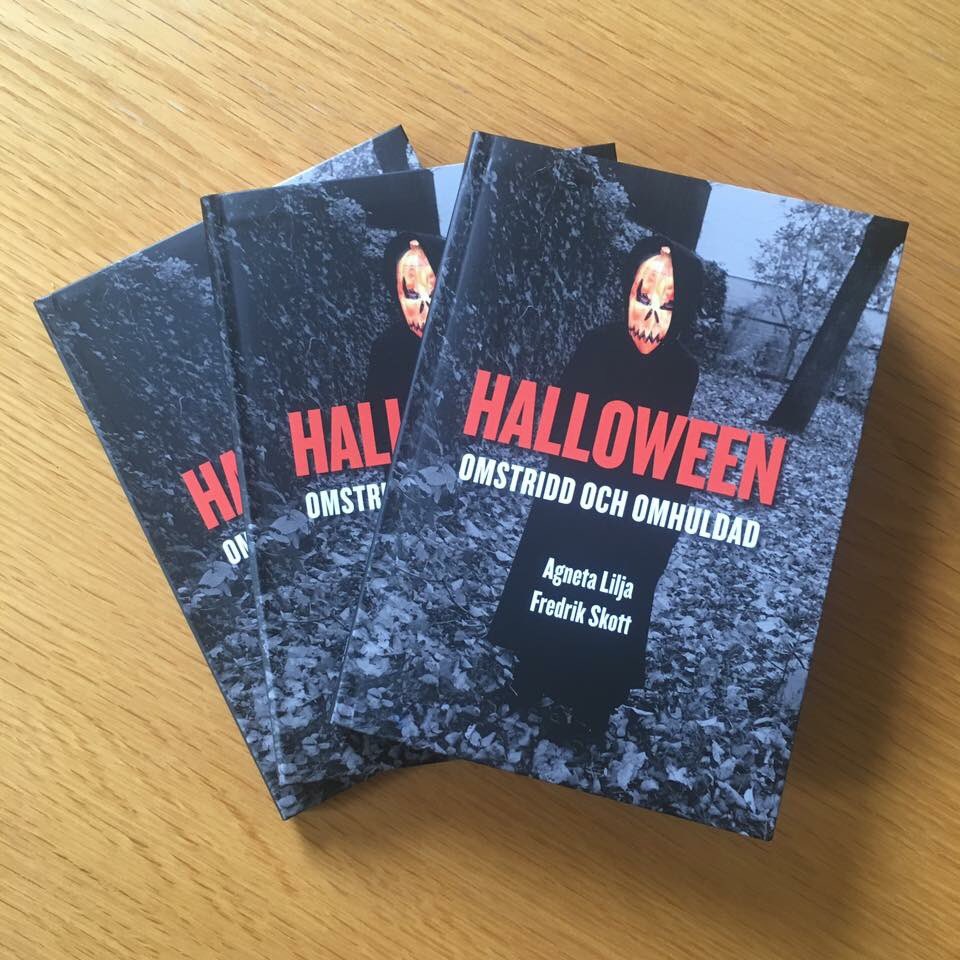 f_skott's tweet photo. New book about Halloween in Sweden #halloween #folklorethursday https://t.co/cfGGvAPzIm