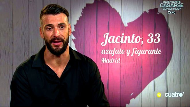 Vertele's tweet photo. Un heterosexual de MyHyV reaparece en una cita gay de First Dates https://t.co/whVrPxjdux #FirstDates459 https://t.co/de0MtJSDxR