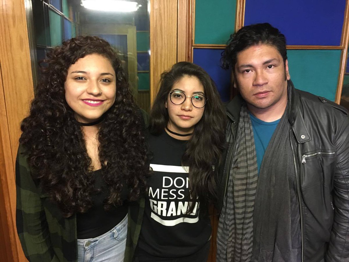 Hace unos días con <a href="/tapizband/">T A P I Z</a> al terminar la entrevista en @indiemovradio