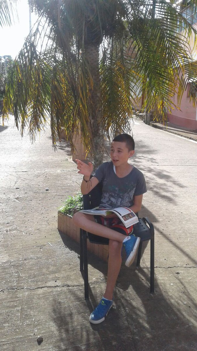 Guadalupegestor's tweet photo. #SeEduca Leyendo y jugando aprendemos volando! @SecEducacionAnt @GuadalupeAnt https://t.co/mUfB4MvDsJ