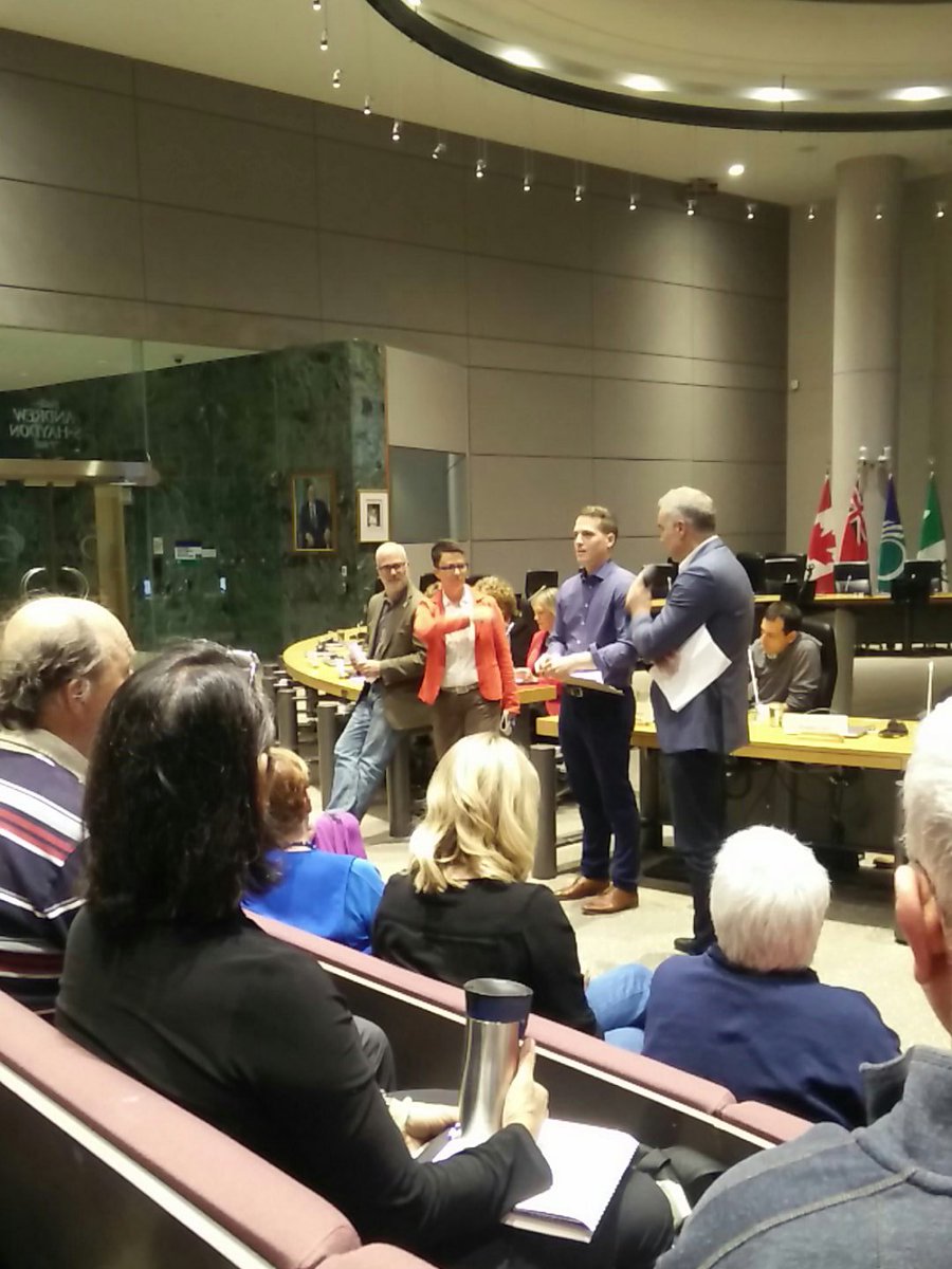 WhittinghamErin's tweet photo. Let's ask @JimWatsonOttawa to #LeadOnClimate #RenewableFuture https://t.co/HDX9zCPiDR