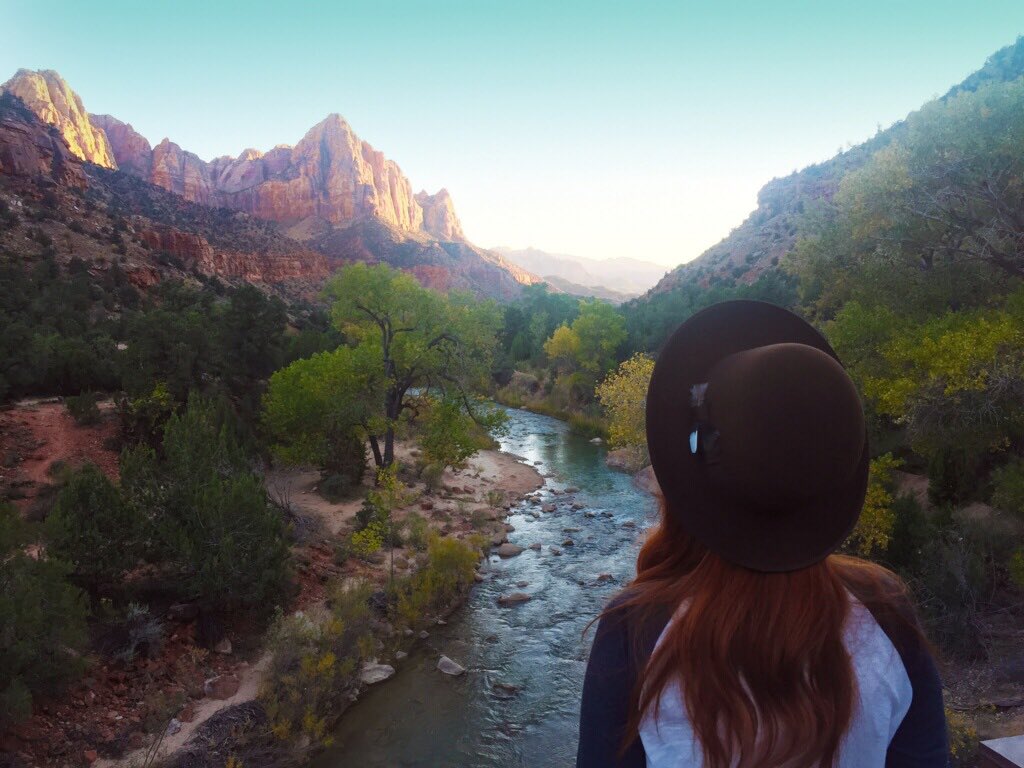 BJBarhamTweets's tweet photo. Two parks down, three more to go. @ZionNPS and @BryceCanyonNPS were beyond words. Today we conquer #3 of 5: @CapitolReefNPS. #utahmightyfive https://t.co/MWKPXxnufA
