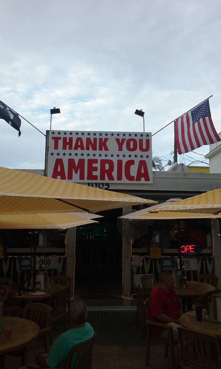 runner21km's tweet photo. @realDonaldTrump @VP  thank you...from #fortmyersflorida.#wesurvivedirma https://t.co/cfuUadOxk7