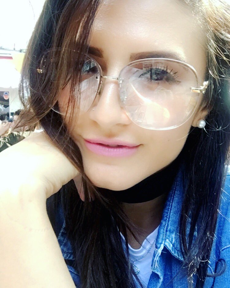 kristinamaria's tweet photo. 👋👋 https://t.co/2IKiv6fydm