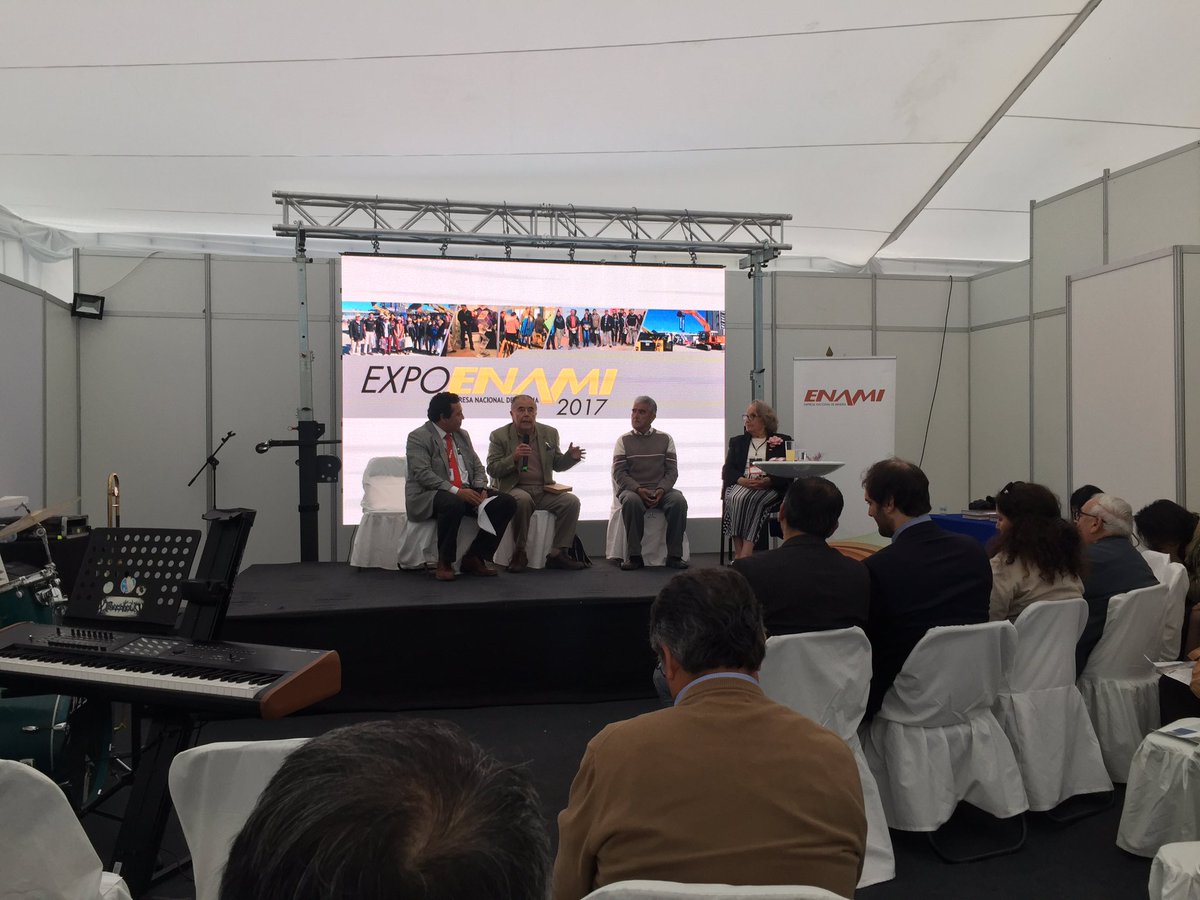 MinMineria_cl's tweet photo. Subsecretario @ErichSchnake participa ahora en La Serena de la tertulia "Cultura y Minería"de #EXPOENAMI2017 @ENAMIChile @ExpoEnami https://t.co/UIhNSUdYhH