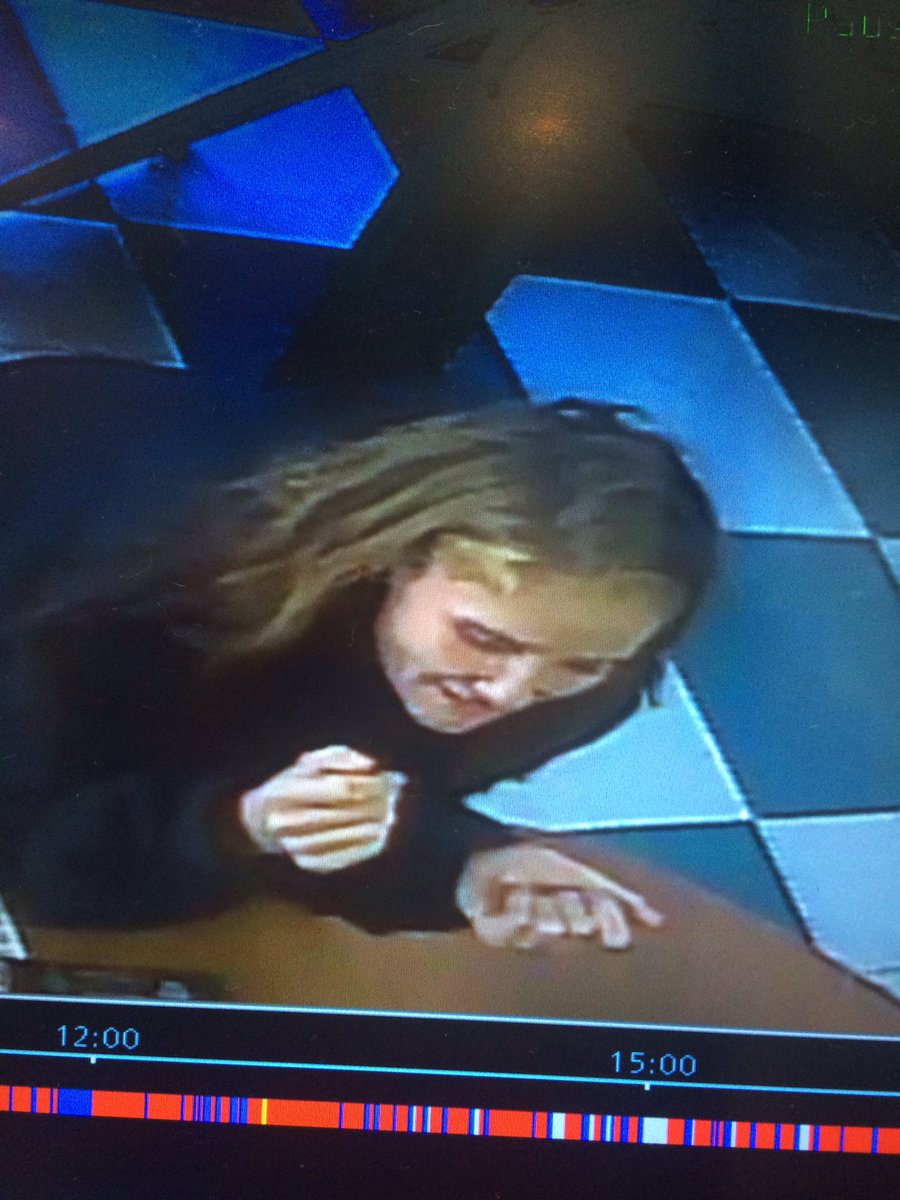 thebodegawv's tweet photo. If anyone out there recognizes this person, please contact us or HPD with any information. She stole the employees tip jar. Please retweet https://t.co/sxAgTGZr8q